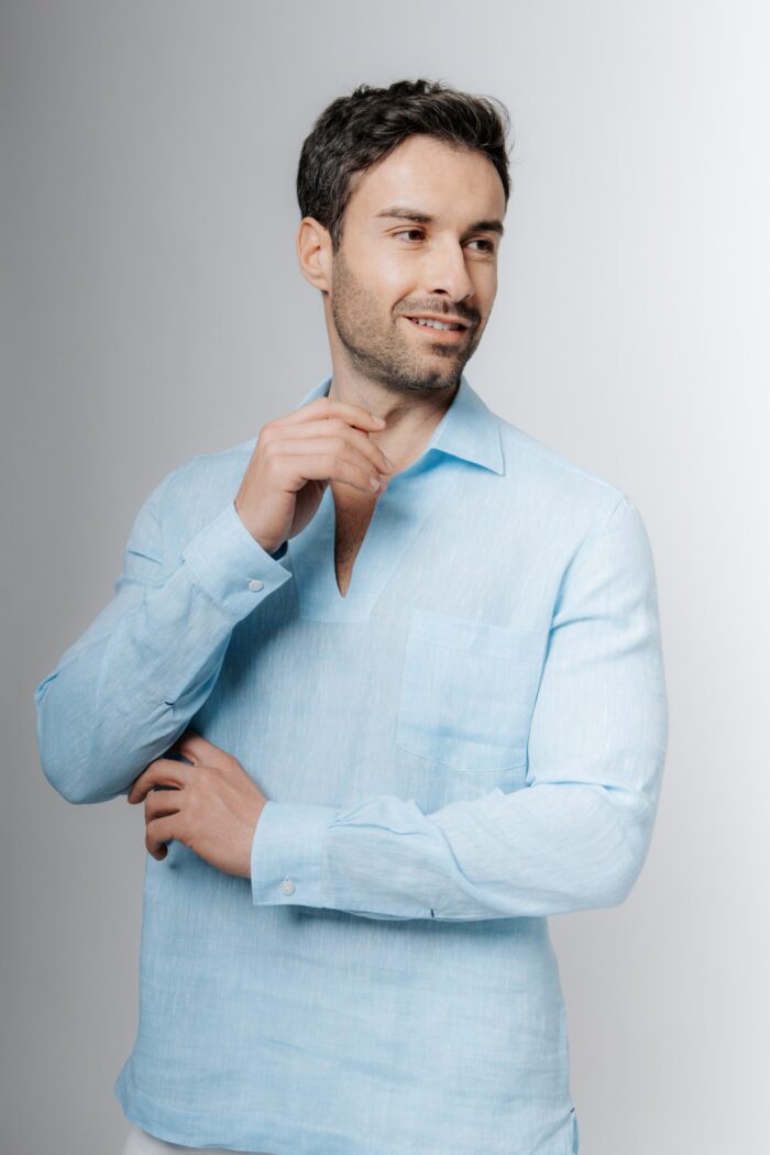 Turquoise linen polo shirt - Image 3